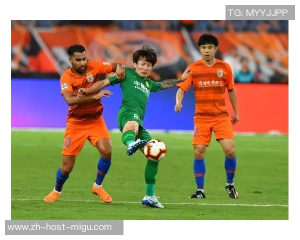 山东鲁能足球直播精彩瞬间回顾与赛季展望分析 山东鲁能足球直播精彩瞬间回顾与赛季展望分析